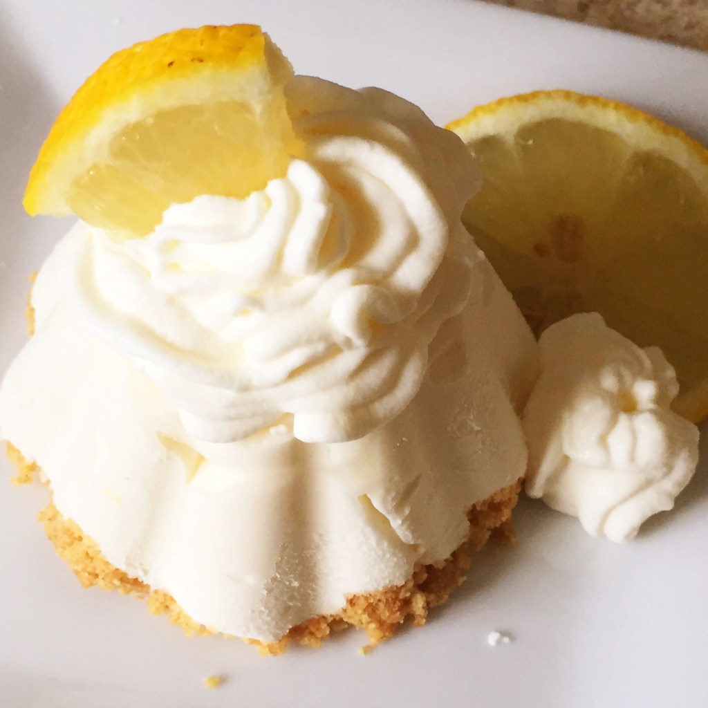 mini frozen lemon&nbsp;pies